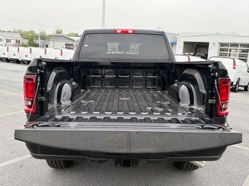 New 2026 RAM 2500 Big Horn AWD/4WD image 7