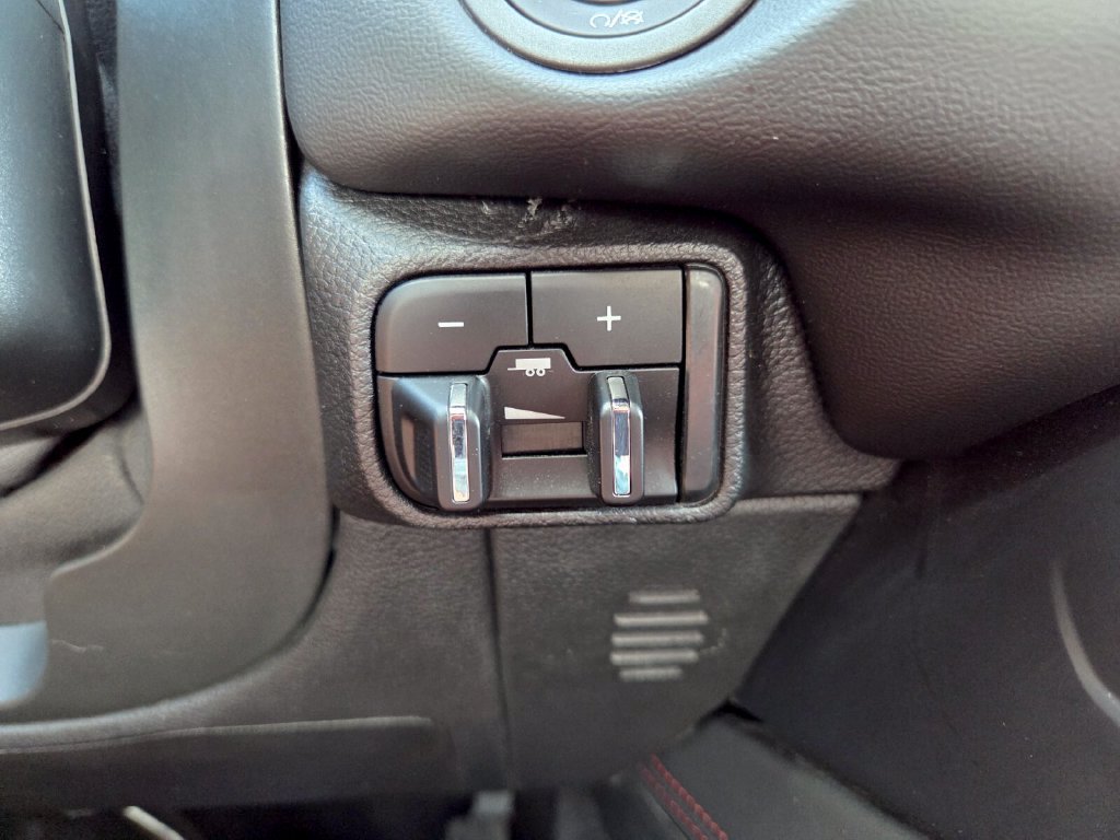 Used 2025 Dodge Durango GT AWD/4WD image 29