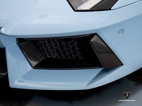 Used 2015 Lamborghini Aventador LP 700-4 AWD/4WD image 9