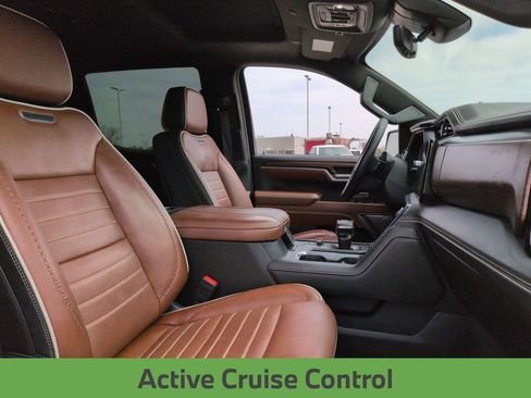 Used 2024 GMC Sierra 1500 Denali Ultimate AWD/4WD image 30
