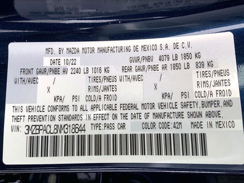 Used 2022 MAZDA MAZDA3 s image 33