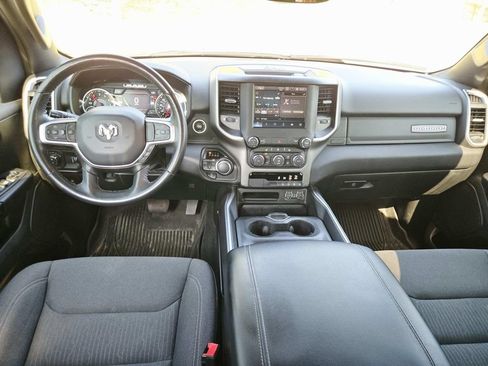 Used 2022 RAM 1500 Big Horn AWD/4WD image 9