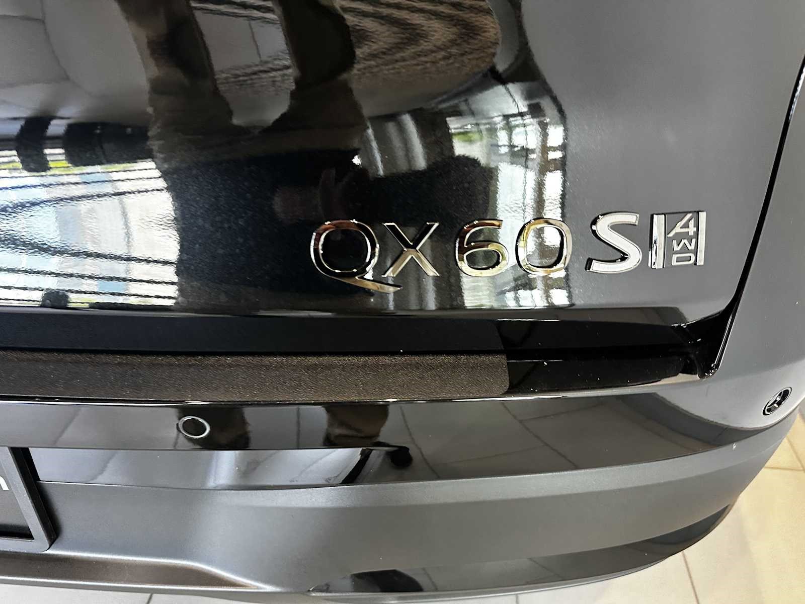 New 2027 INFINITI QX60 Sport w/ Dark Cargo Package AWD/4WD image 8