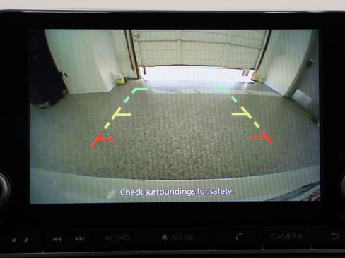 Used 2024 Nissan Sentra SV FWD image 20