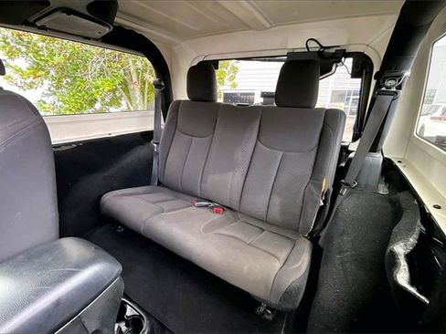 Used 2016 Jeep Wrangler Sport image 19