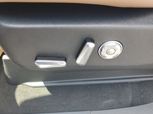 New 2027 Lincoln Navigator Black Label AWD/4WD image 13