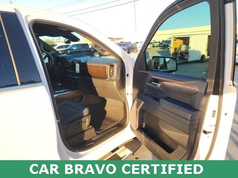 Certified 2023 Chevrolet Silverado 1500 High Country w/ Z71 Off-Road Package image 31