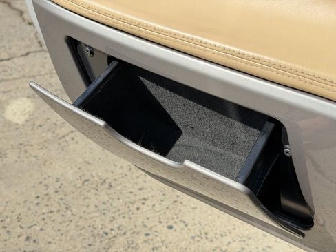 Used 2000 BMW Z8 image 20