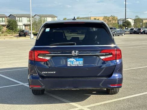Certified 2022 Honda Odyssey EX image 5
