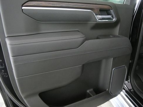 New 2026 GMC Sierra 1500 SLT w/ SLT Premium Plus Package image 14