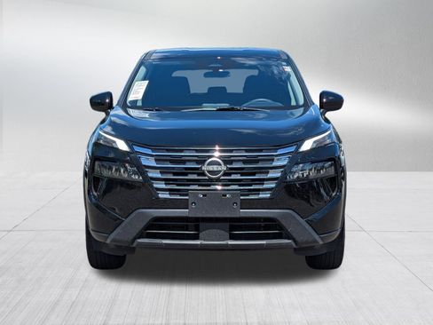 Used 2026 Nissan Rogue SV AWD/4WD image 2