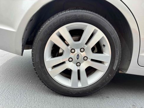 Used 2009 Ford Fusion SEL FWD image 14