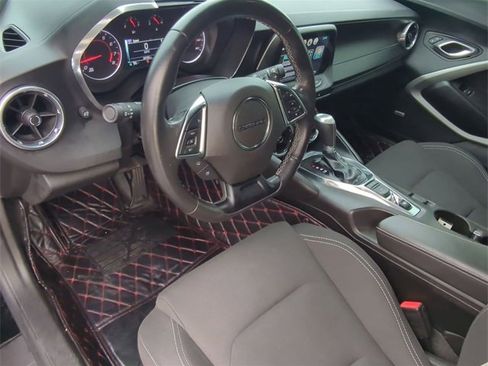 Certified 2018 Chevrolet Camaro LT w/ RS Package image 10