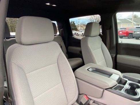 Used 2021 Chevrolet Silverado 1500 RST image 22