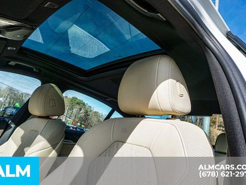 Used 2022 BMW 530i w/ Convenience Package image 18