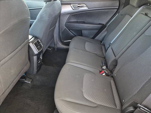 Used 2026 Kia Sportage LX FWD image 18
