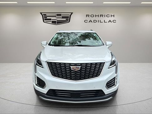 Certified 2024 Cadillac XT5 Premium Luxury w/ Technology Package AWD/4WD image 2