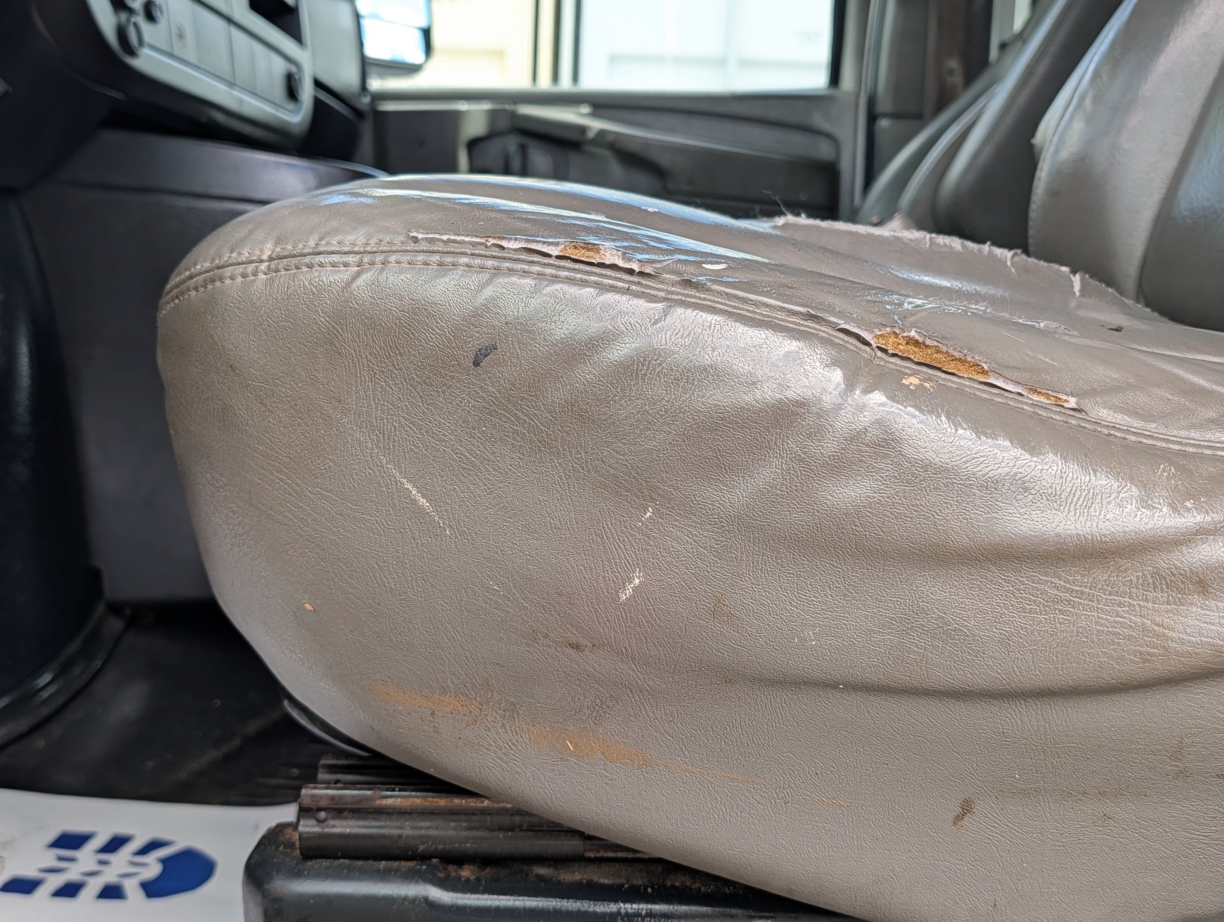 Used 2013 Chevrolet Express 3500 Extended RWD image 20