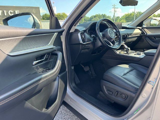 Used 2025 MAZDA CX-90 3.3 Turbo w/ Preferred Package AWD/4WD image 17