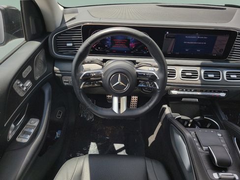 Certified 2024 Mercedes-Benz GLS 450 4MATIC image 14