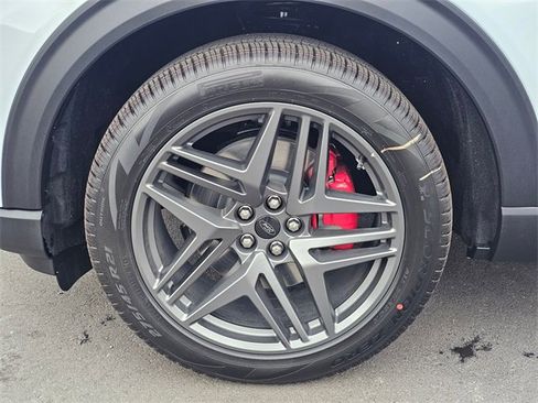 New 2026 Ford Explorer ST image 8