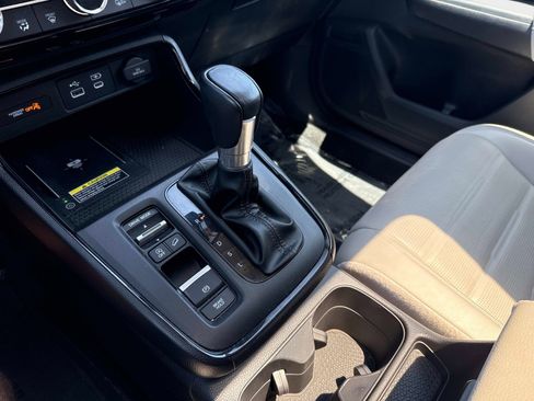 Used 2024 Honda CR-V EX-L image 25