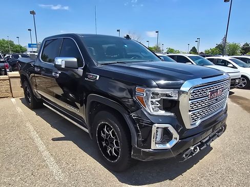 Used 2019 GMC Sierra 1500 Denali w/ Denali Ultimate Package AWD/4WD image 14