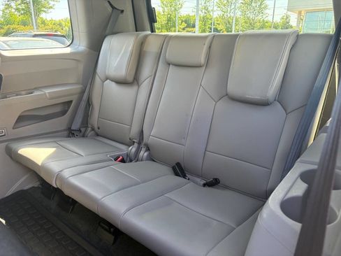 Used 2015 Honda Pilot EX-L image 16
