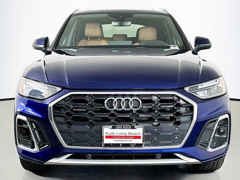 Used 2024 Audi Q5 2.0T Premium image 2