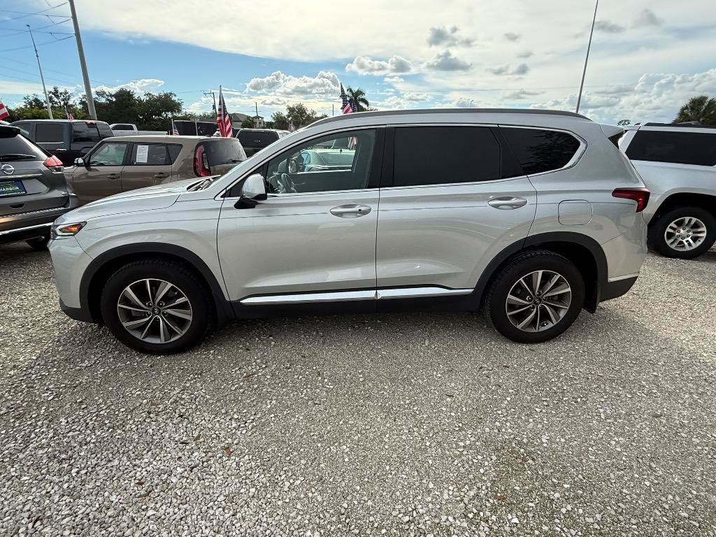 Used 2019 Hyundai Santa Fe SEL w/ Cargo Package FWD image 4