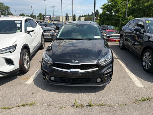 Used 2020 Kia Forte LXS FWD image 3