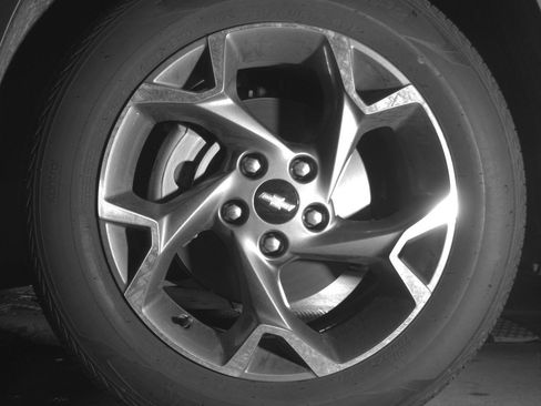 Used 2025 Chevrolet Trax LT FWD image 12