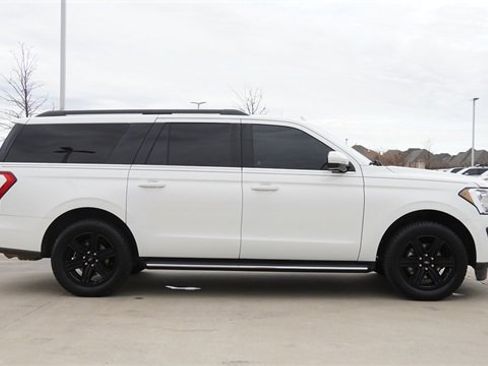 Used 2021 Ford Expedition Max XLT image 10