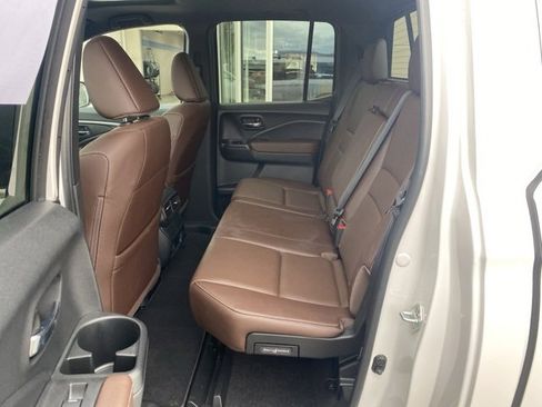 Used 2025 Honda Ridgeline RTL image 12