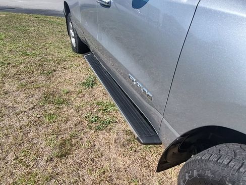 Certified 2019 RAM 1500 Big Horn AWD/4WD image 34