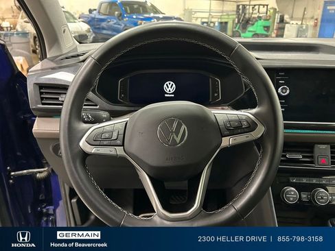 Used 2023 Volkswagen Taos SEL AWD/4WD image 16