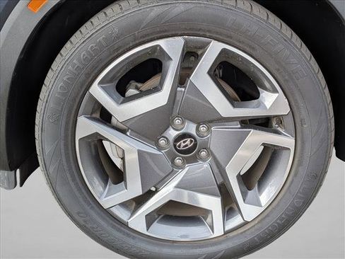 Used 2024 Hyundai Palisade Limited FWD image 24