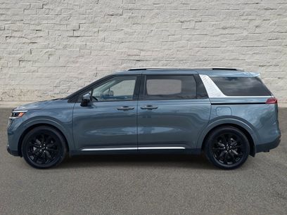 Used 2023 Kia Carnival SX