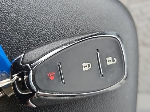 Used 2024 Chevrolet Equinox LS image 8