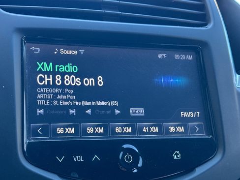 Used 2015 Chevrolet Trax LTZ image 23