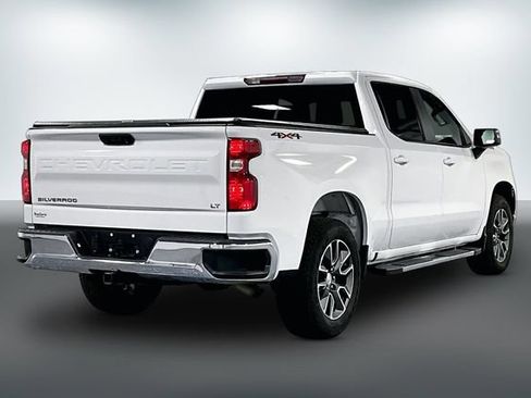 Used 2023 Chevrolet Silverado 1500 LT AWD/4WD image 7