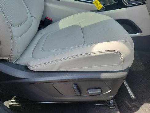 Certified 2023 Hyundai Tucson Limited AWD/4WD image 34