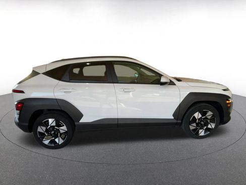 Used 2025 Hyundai Kona SEL image 15