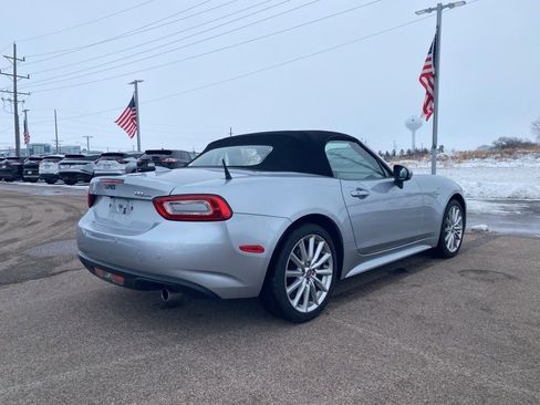 Used 2018 FIAT 124 Spider Lusso w/ Convenience Group image 23