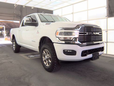 Used 2024 RAM 2500 Laramie w/ Safety Group AWD/4WD image 3