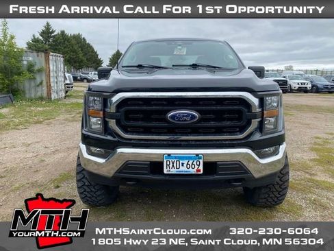 Used 2023 Ford F150 XLT AWD/4WD image 3