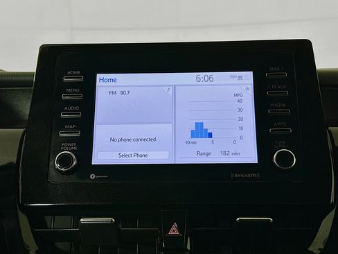 Used 2023 Toyota Camry SE image 23