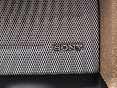 Used 2011 Ford F150 King Ranch w/ Off Road Pkg image 44