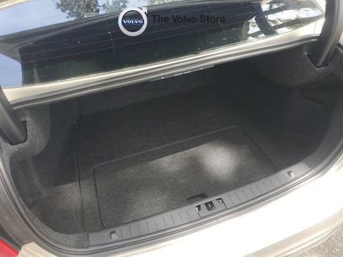 Used 2018 Volvo S60 T5 Inscription FWD image 8