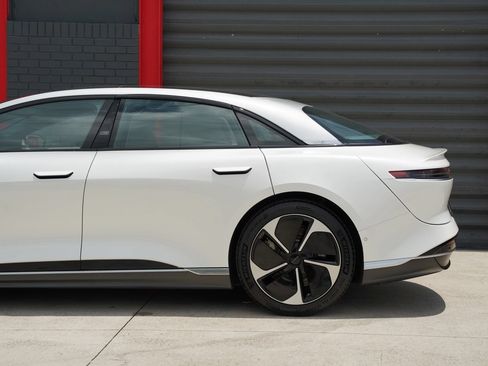 Used 2023 Lucid Air Touring AWD/4WD image 8